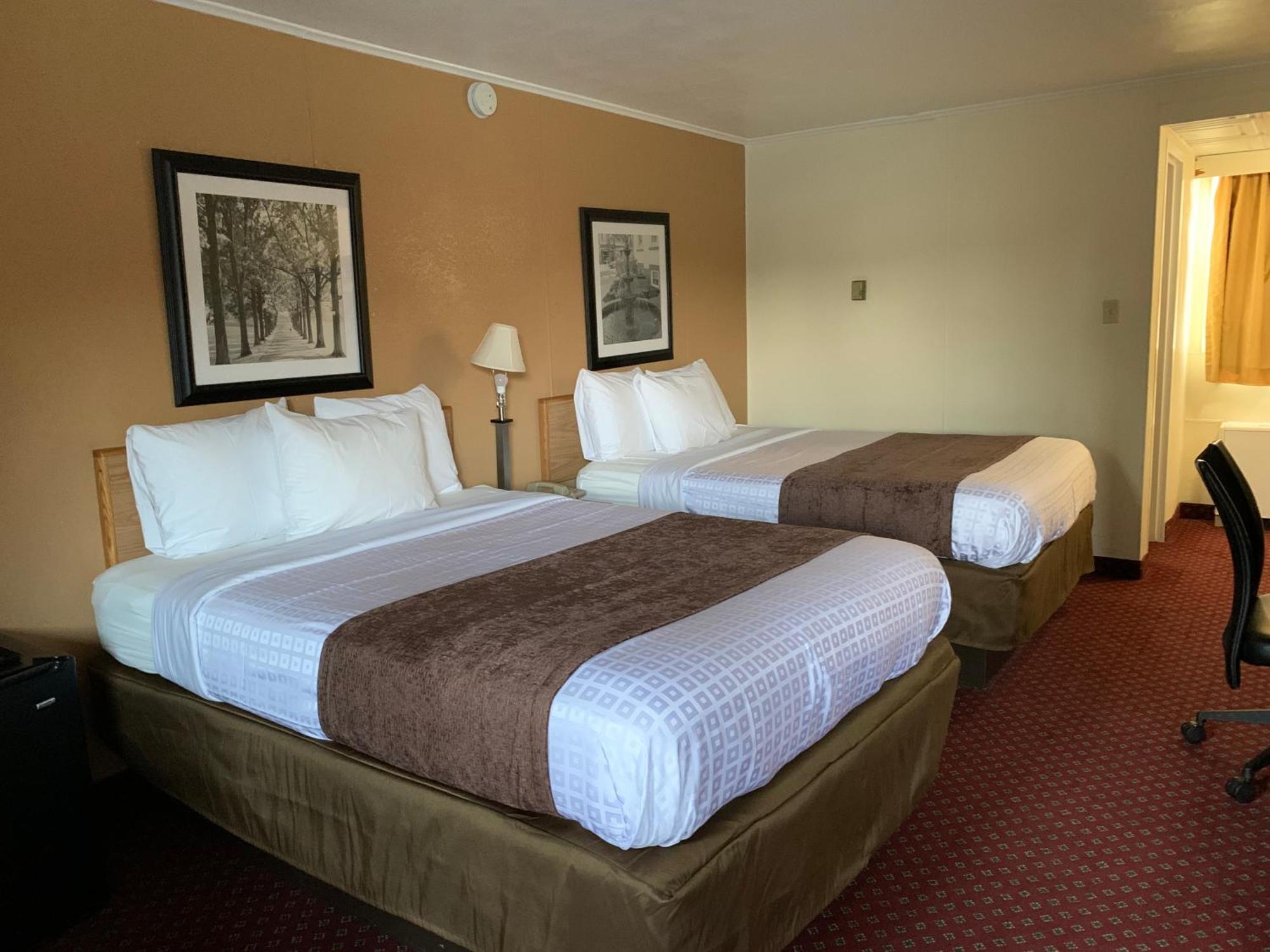 Red Carpet Inn & Suites Ebensburg חדר תמונה