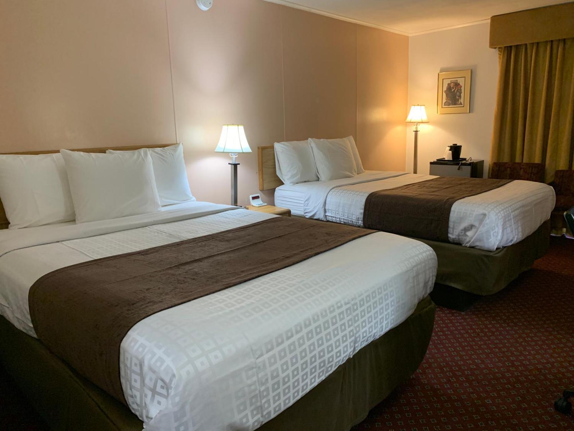 Red Carpet Inn & Suites Ebensburg חדר תמונה